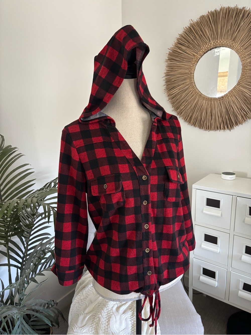 NWOT Kontrol Red Black Gingham Hooded Flannel Button Down Top Shirt Small